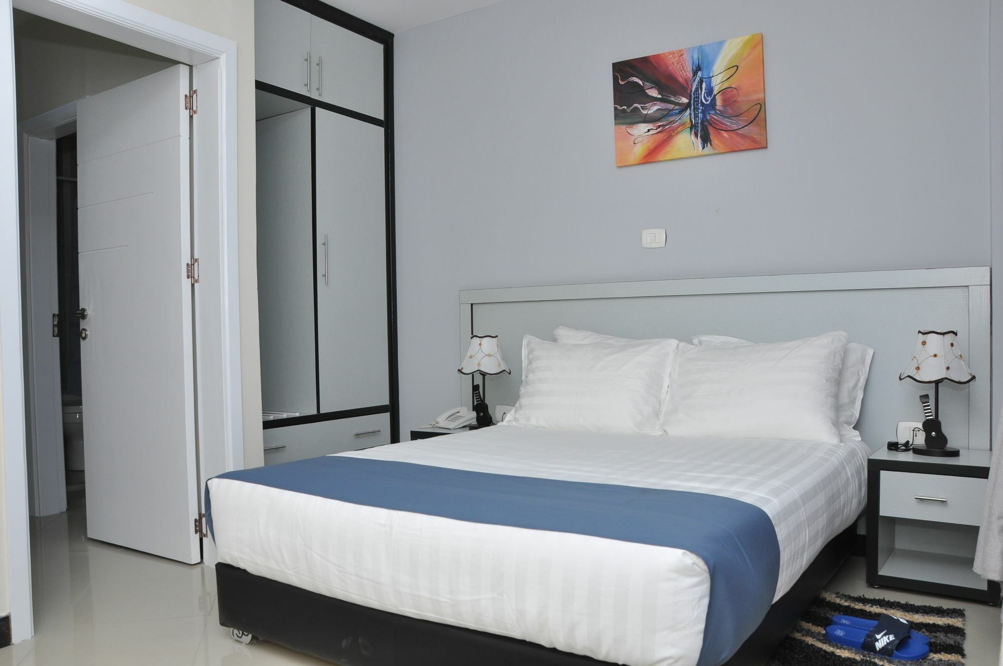 Afro Addis Hotel Apartment Exterior photo